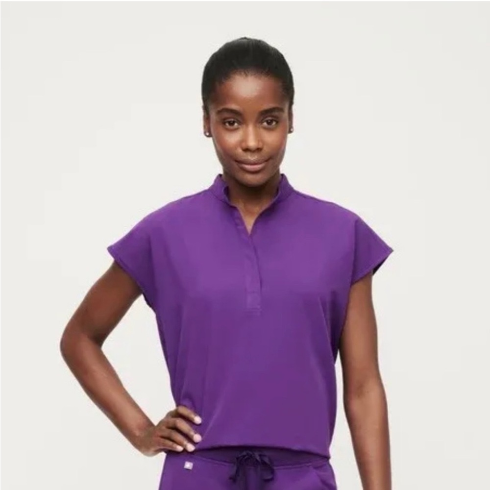 SOLD Figs Digital Grape XXS Rafaela Scrub Top